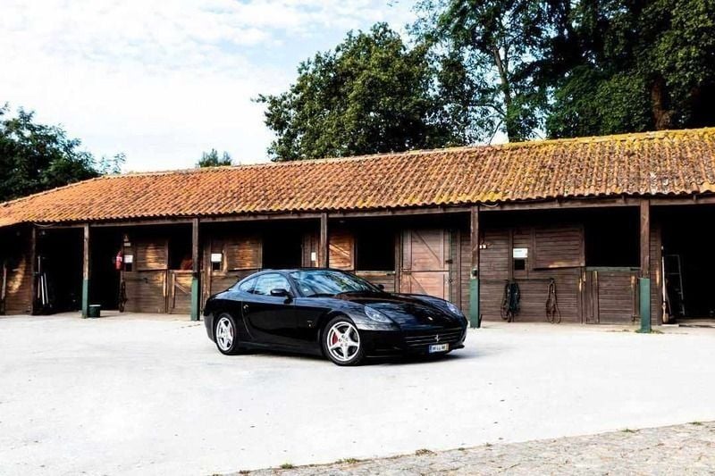 Usado Ferrari 612 540 HP (397 kW) 2005 Preto Coupé
