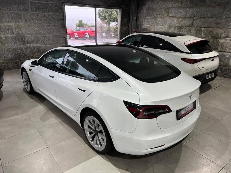 Usado Tesla Model 3 239 kW (325 HP) 2022 Branco Sedan