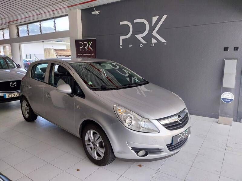 Cinza Usado 2010 Opel Corsa Enjoy | € 7.900 (Preço elevado) - Imagem 1/4