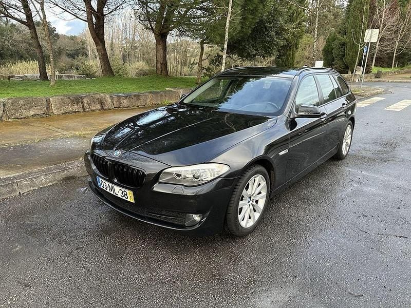 Usado 2011 BMW 520 Carrinha | € 13.900 (Bom preço) - Imagem 1/4