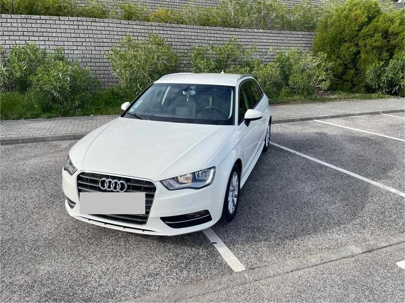 Branco Usado 2014 Audi A3 Citadino | € 14.500 (Preço justo) - Imagem 1/4