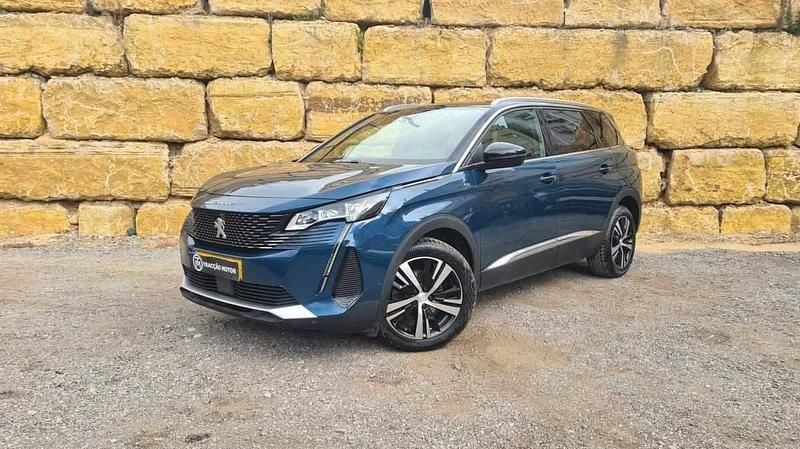 Azul Usado 2022 Peugeot 5008 GT Monovolume | € 35.150 (Preço justo) - Imagem 1/4