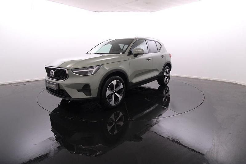 Verde Usado 2024 Volvo XC40 SUV | € 36.450 (Preço elevado) - Imagem 1/4