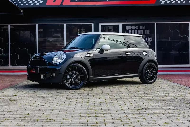 Usado Mini Cooper SD 143 HP (105 kW) 2011 Preto Citadino