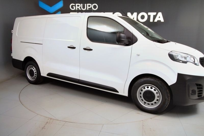 Branco Usado 2022 Peugeot Expert Van | € 19.490 (Preço justo) - Imagem 1/1