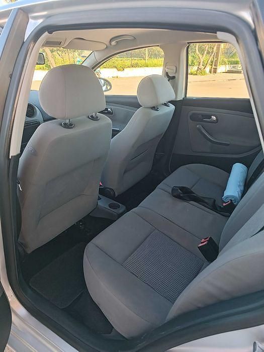 Usado Seat Cordoba 2004 Sedan