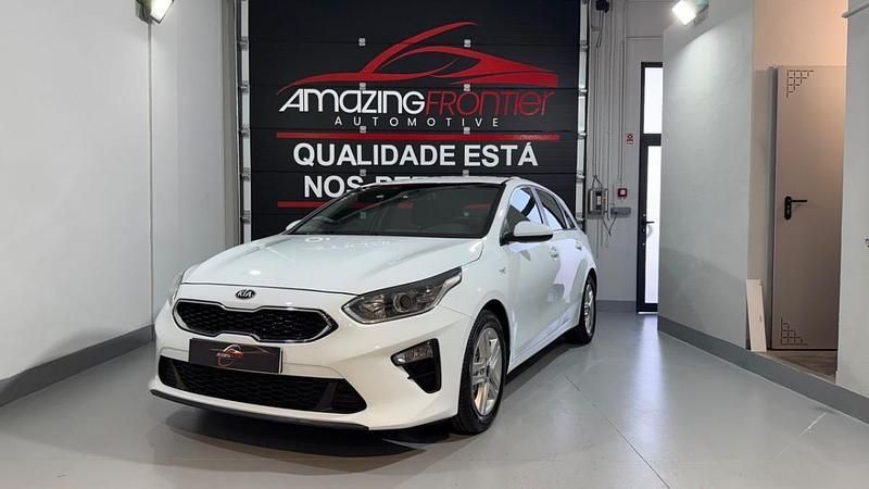 Branco Usado 2021 Kia Ceed | € 12.990 (Bom preço) - Imagem 1/4