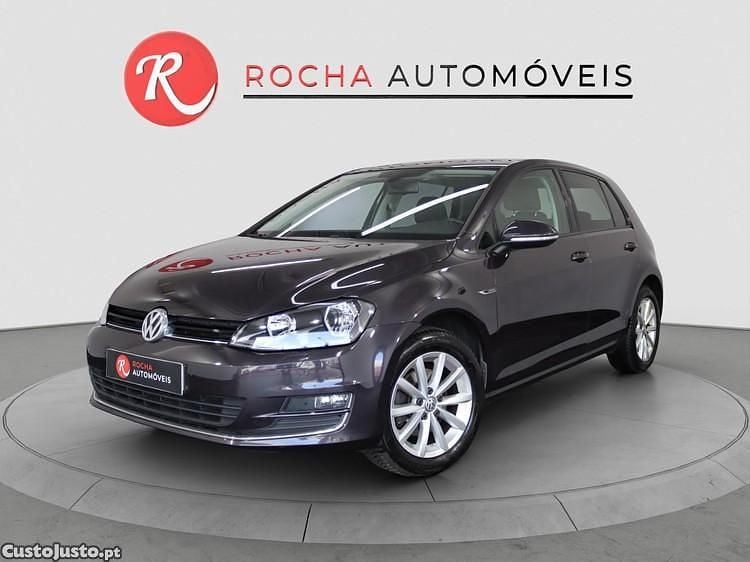 Preto Usado 2015 VW Golf VII LOUNGE Citadino | € 13.990 (Preço justo) - Imagem 1/1