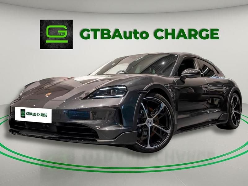 Cinza Usado 2025 Porsche Taycan Sedan | € 99.900 (Caro) - Imagem 1/4