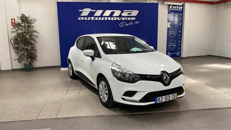 Usado Renault Clio IV 75 HP (55 kW) 2017 Branco Citadino