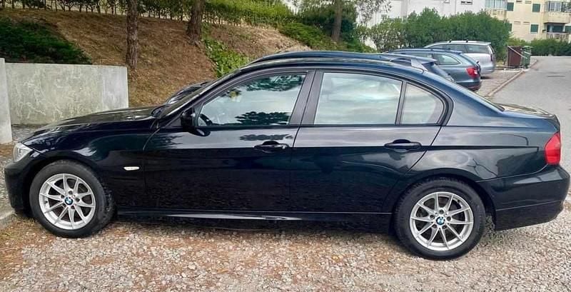 Preto Usado 2009 BMW 318 Sedan | € 9.500 (Preço justo) - Imagem 1/4