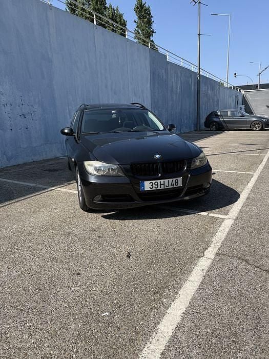 Usado 2009 BMW 320 Sedan | € 9.000 (Super Preço) - Imagem 1/4