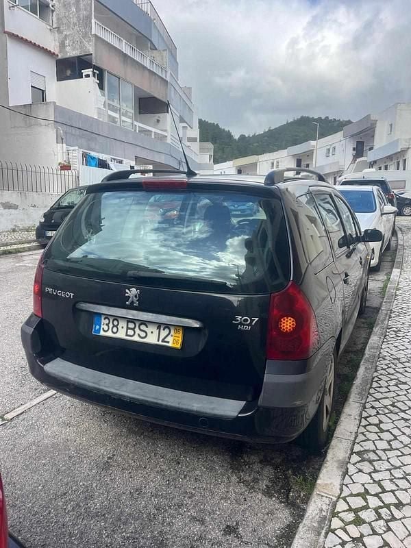 Usado Peugeot 307 90 HP (66 kW) 2006 Preto Carrinha