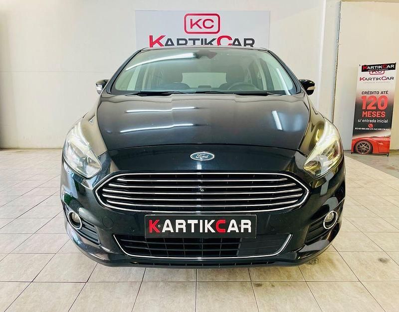 Usado Ford S-MAX S 150 HP (110 kW) 2017 Preto Monovolume