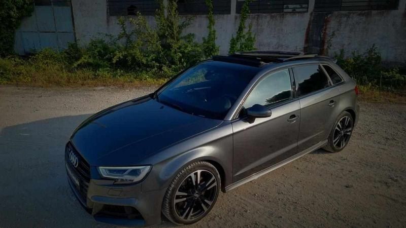 Cinzento (metalizado) Usado 2019 Audi S3 Sedan | € 39.900 - Imagem 1/4