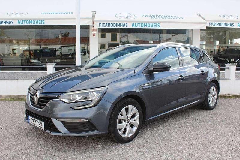 Cinzento Usado 2020 Renault Mégane IV Carrinha | € 16.980 (Preço justo) - Imagem 1/4