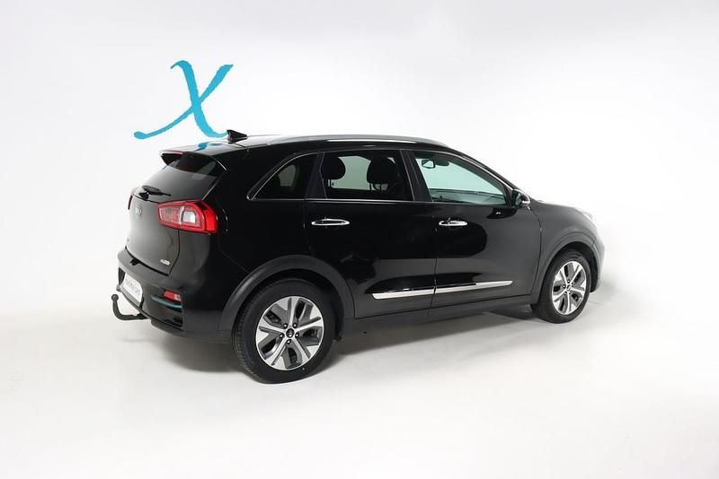 Usado Kia e-Niro 150 kW (204 HP) 2020 Preto SUV