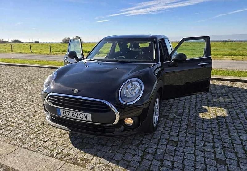Preto Usado 2016 Mini Clubman Carrinha | € 10.000 (Super Preço) - Imagem 1/4
