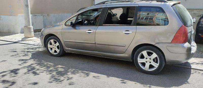 Usado 2003 Peugeot 307 Carrinha | € 3.000 - Imagem 1/4