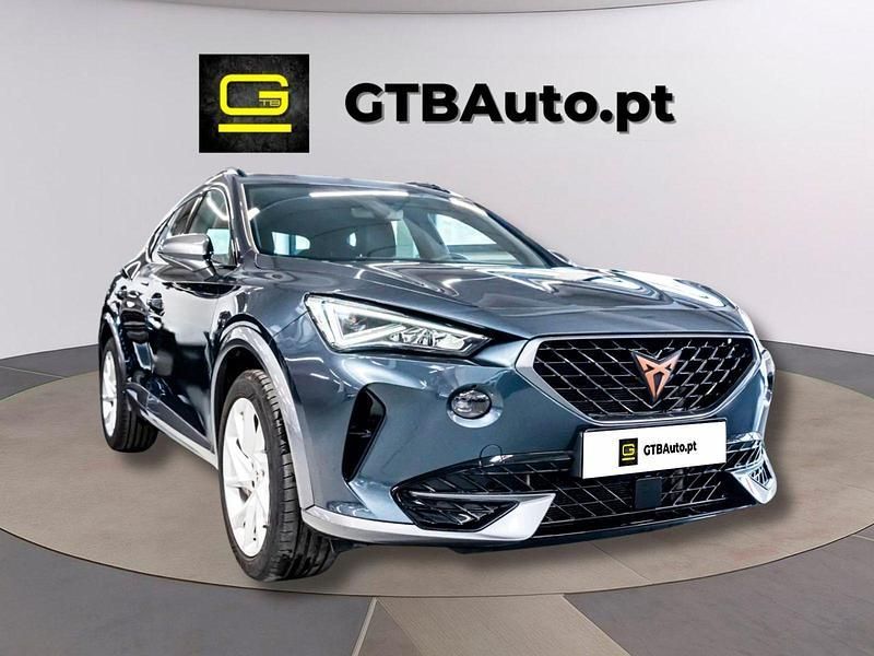 Cinza Usado 2022 Cupra Formentor SUV | € 29.999 (Preço justo) - Imagem 1/4