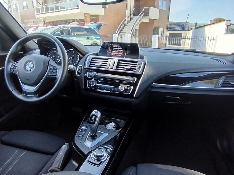 Usado BMW 118 Sport Line 150 HP (110 kW) 2016 Azul Citadino