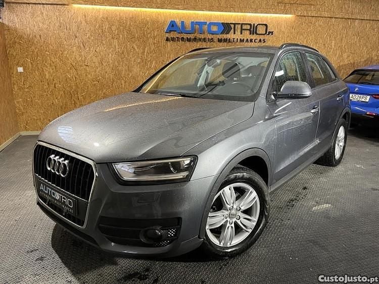 Cinza Usado 2012 Audi Q3 Premium SUV | € 12.900 (Preço justo) - Imagem 1/1