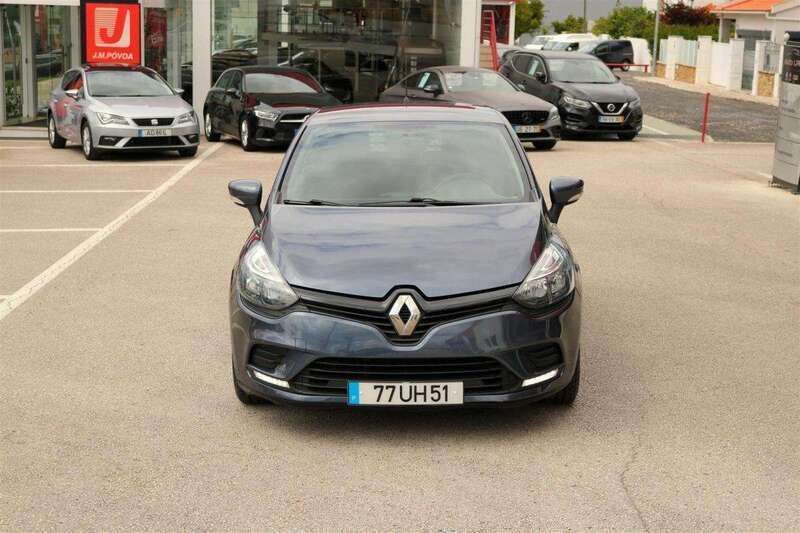 Usado Renault Clio IV Zen 75 HP (55 kW) 2018 Outra Van