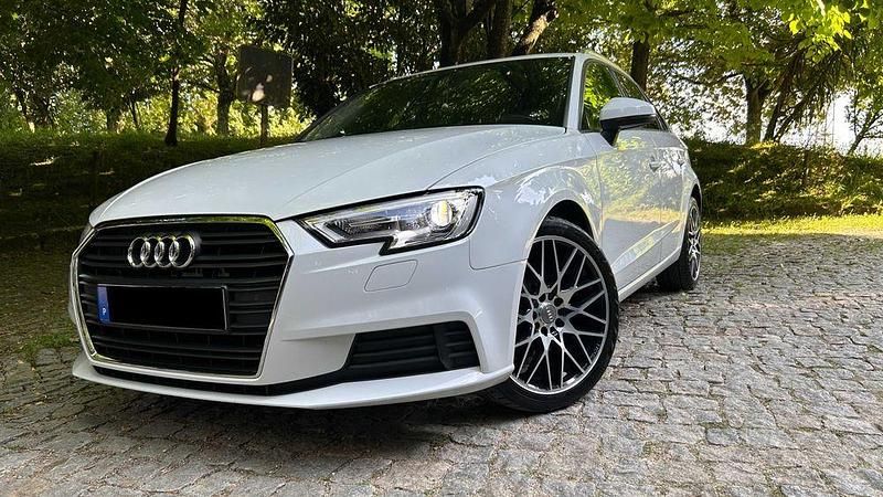 Usado 2017 Audi A3 Sedan | € 15.750 (Preço justo) - Imagem 1/4