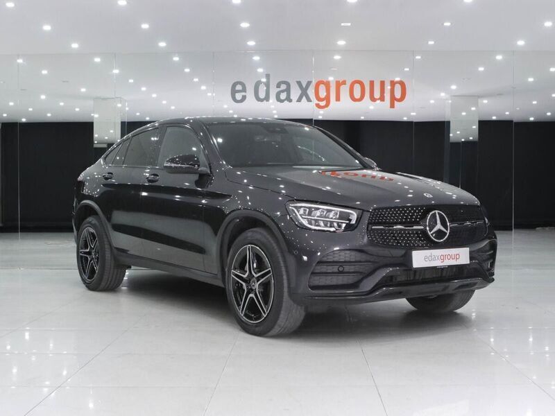 Preto Usado 2021 Mercedes GLC300 AMG line Coupé | € 48.990 (Bom preço) - Imagem 1/3