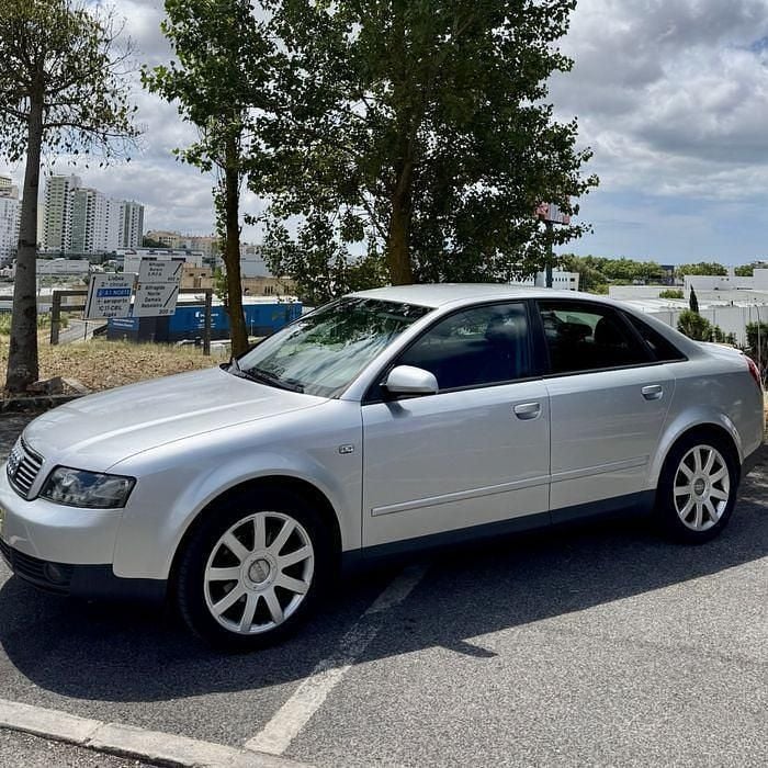 Usado 2003 Audi A4 Sedan | € 3.990 (Preço justo) - Imagem 1/4