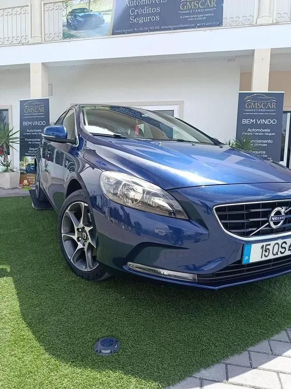 Azul Usado 2015 Volvo V40 Carrinha | € 14.999 (Preço justo) - Imagem 1/4