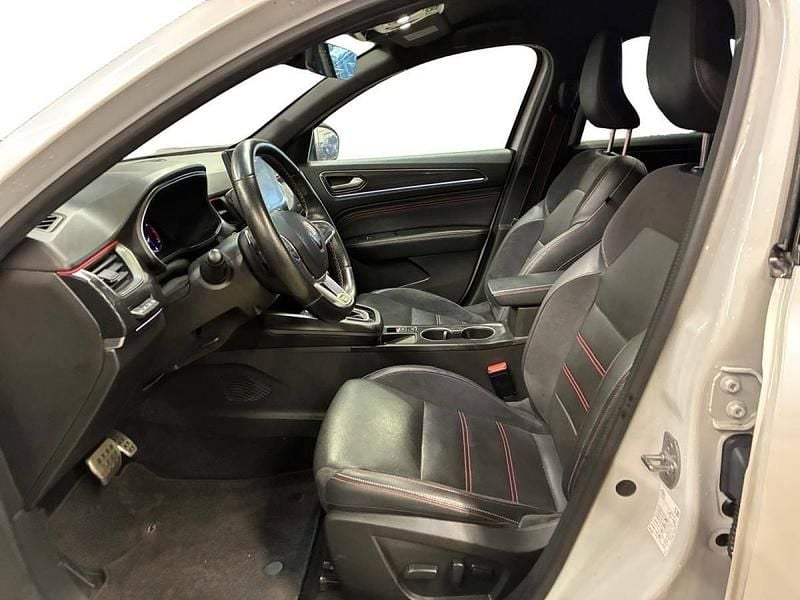 Usado Renault Arkana R.S. 140 HP (102 kW) 2022 Branco SUV