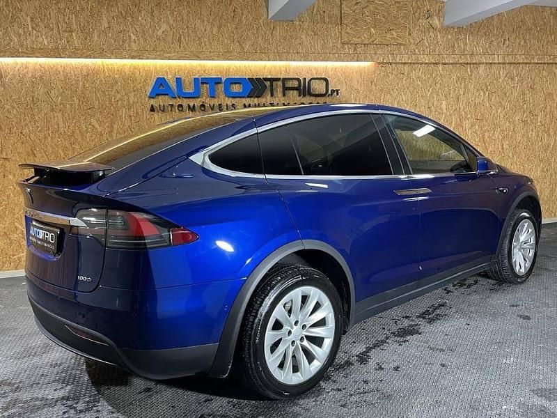 Usado Tesla Model X 386 kW (525 HP) 2018 Azul SUV