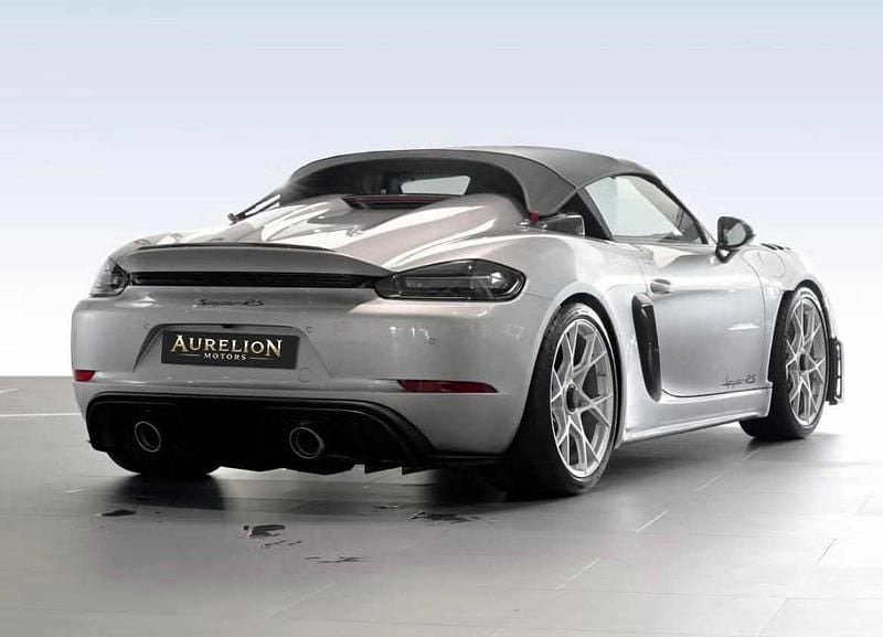 Usado Porsche 718 500 HP (367 kW) 2024 Cinzento