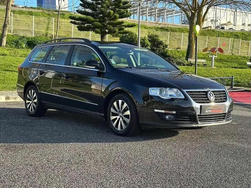 Usado VW Passat 105 HP (77 kW) 2010 Preto Sedan