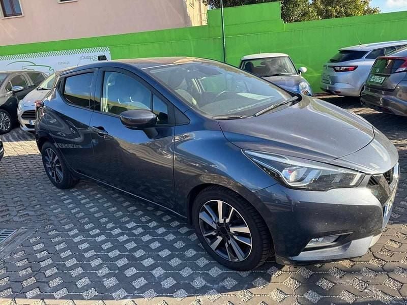 Usado Nissan Micra 90 HP (66 kW) 2019 Cinzento Citadino