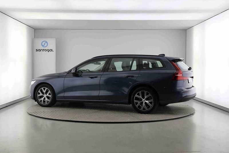 Usado Volvo V60 197 HP (144 kW) 2024 Azul Carrinha