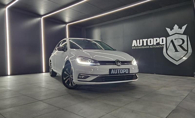 Branco Usado 2019 VW Golf VII | € 18.900 (Preço justo) - Imagem 1/4