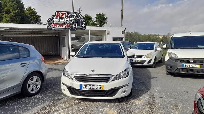 Branco Usado 2015 Peugeot 308 Allure Carrinha | € 8.900 (Super Preço) - Imagem 1/4