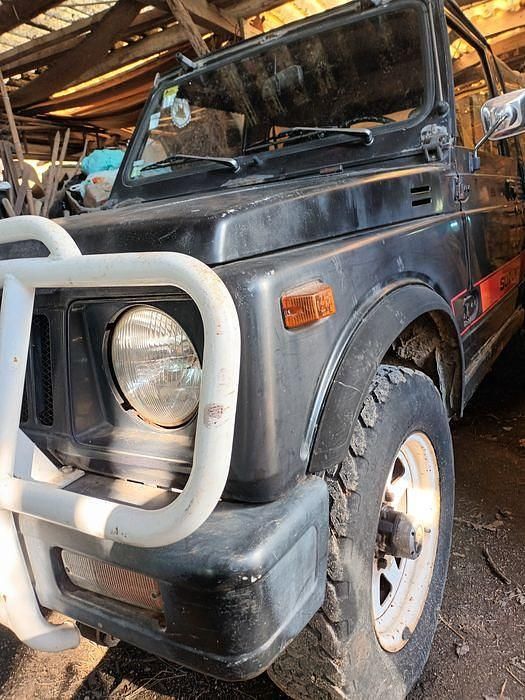 Usado Suzuki Samurai 45 HP (33 kW) 1984 SUV