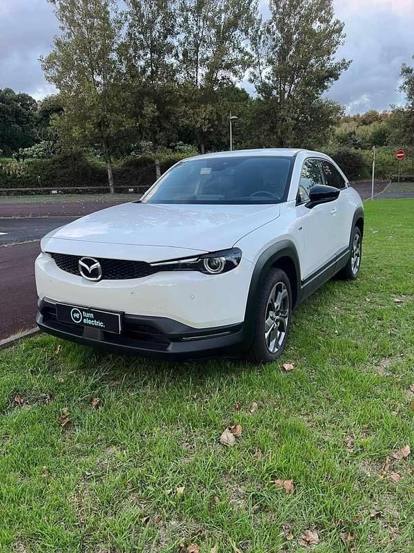 Branco Usado 2023 Mazda MX30 SUV | € 18.900 (Preço justo) - Imagem 1/4