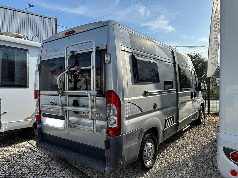 Usado Fiat Ducato 120 HP (88 kW) 2011 Cinzento Van