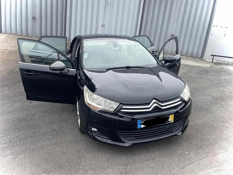 Preto Usado 2014 Citroën C4 Citadino | € 8.750 (Preço justo) - Imagem 1/4