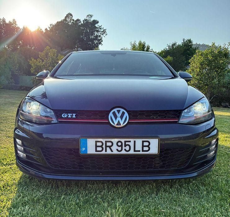Usado 2013 VW Golf VII GTI Sedan | € 16.499 (Bom preço) - Imagem 1/4