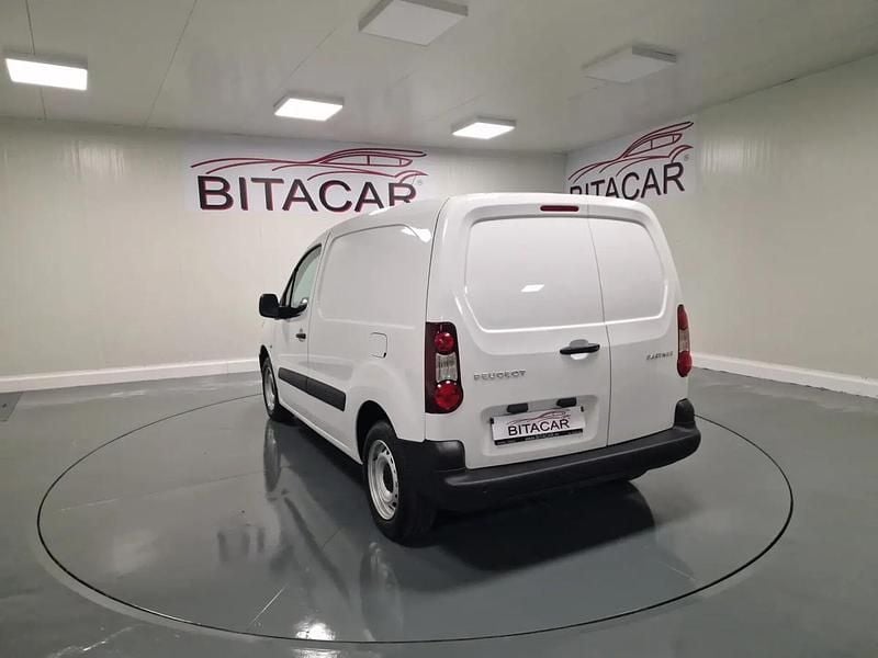 Usado Peugeot Partner 75 HP (55 kW) 2017 Branco Monovolume