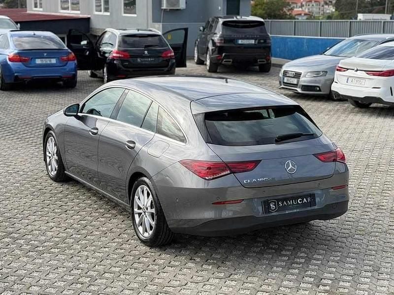Usado Mercedes CLA180 116 HP (85 kW) 2020 Cinzento Sedan
