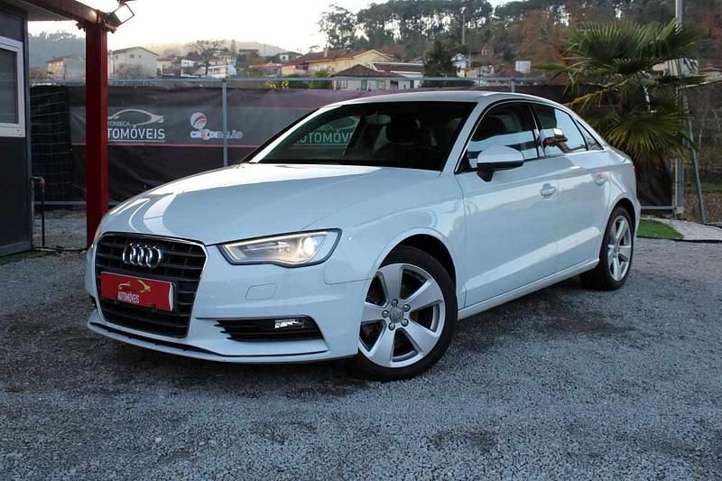 Branco Usado 2014 Audi A3 Citadino | € 15.750 (Preço justo) - Imagem 1/4