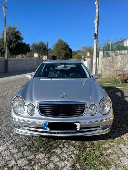 Usado 2005 Mercedes E280 | € 13.100 - Imagem 1/4
