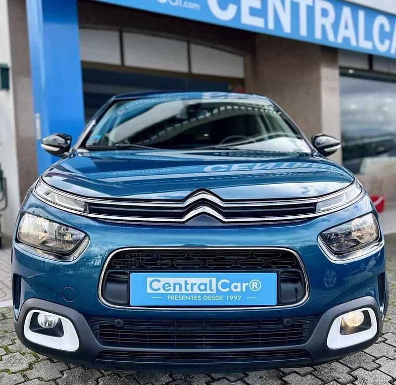 Usado Citroën C4 Cactus PureTech 110 HP (80 kW) 2018 Azul Citadino
