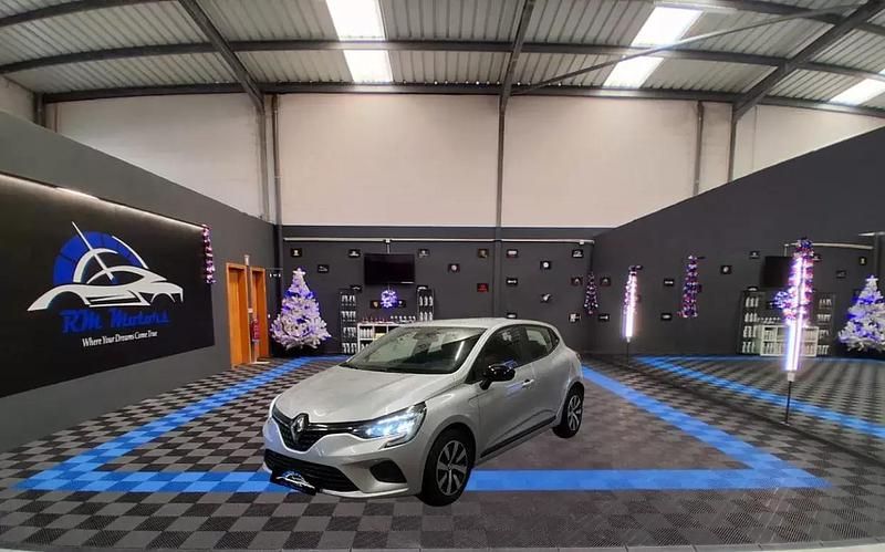 Cinza Usado 2023 Renault Clio V Equilibre | € 14.990 (Bom preço) - Imagem 1/4